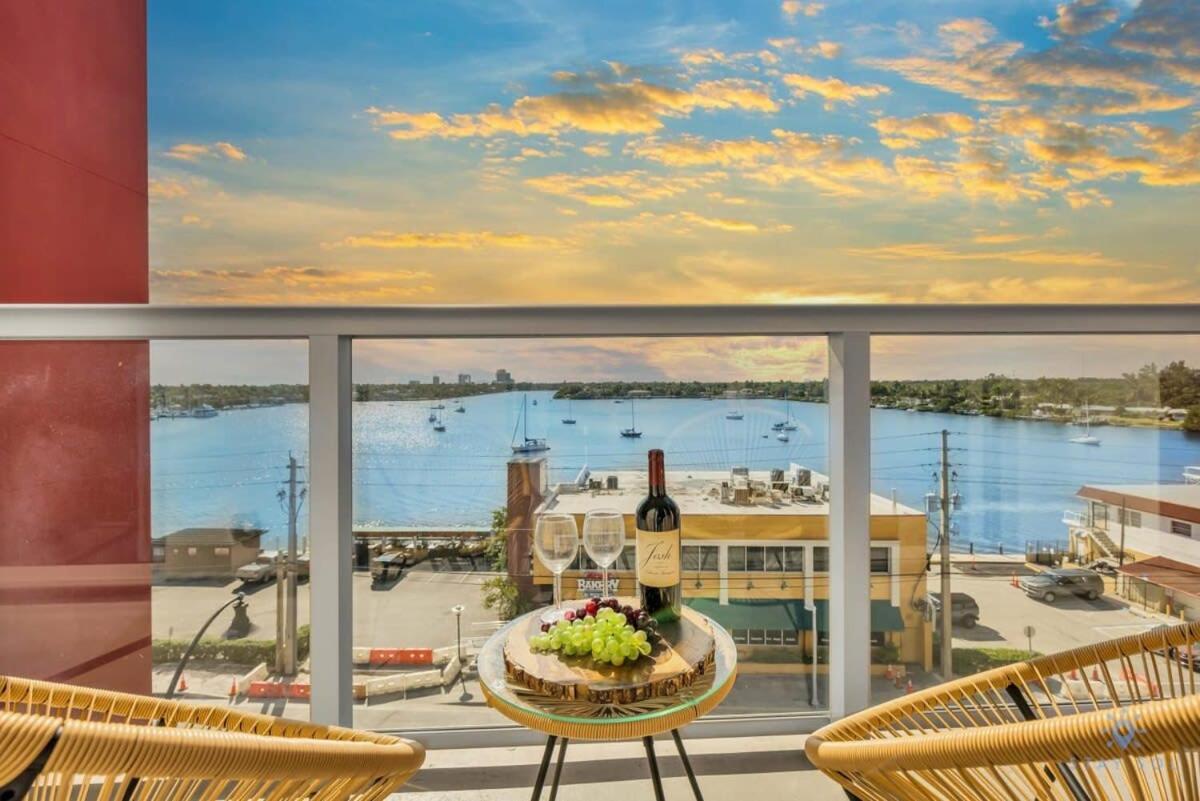 Hollywood Beach - Front Bay View - Amazing Pool Экстерьер фото